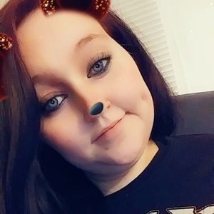 Meet your Posher, Brenna